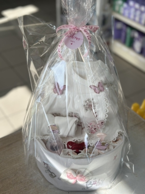 сет торта от памперси - момче/момиче